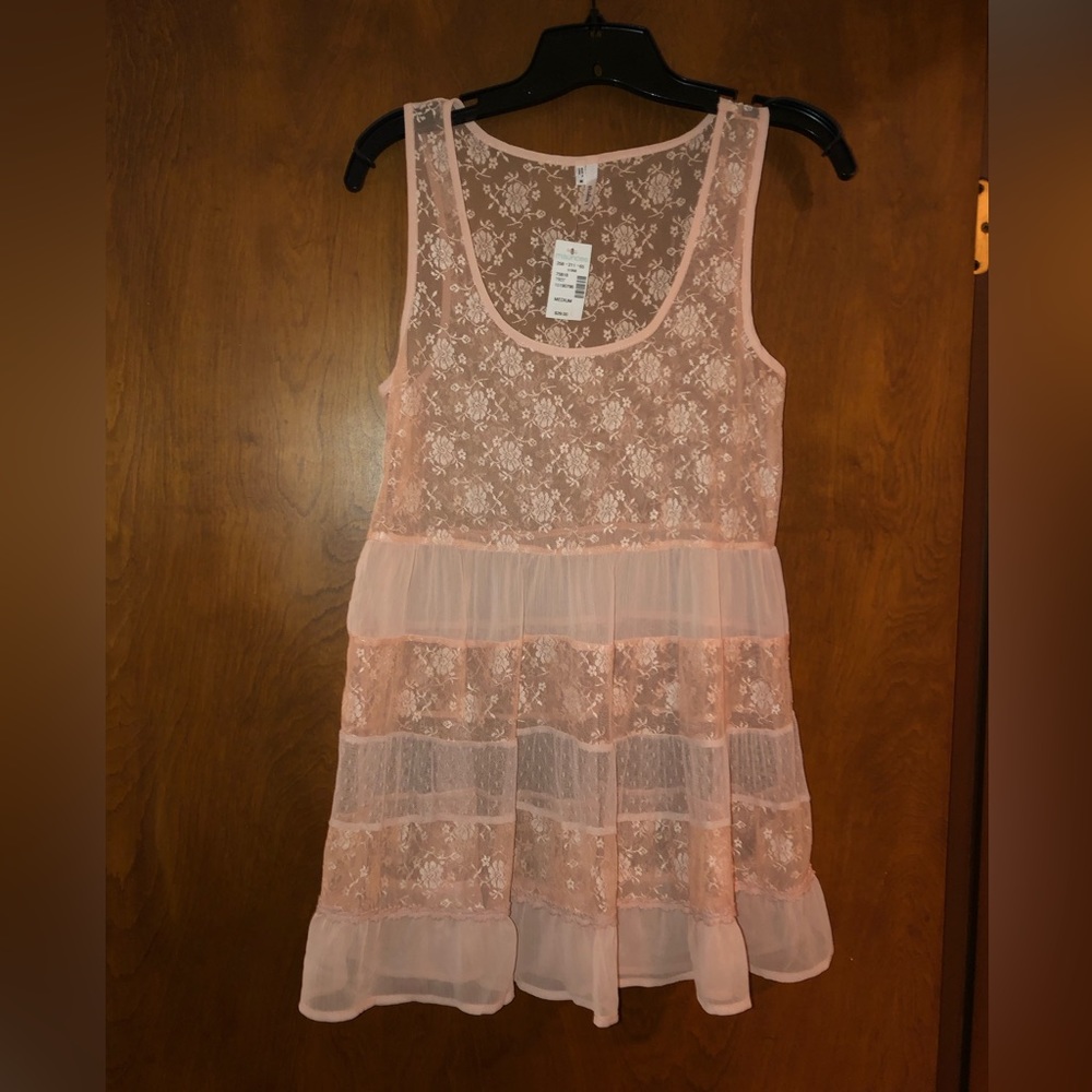Maurices blush baby doll tank. Size M. NWT